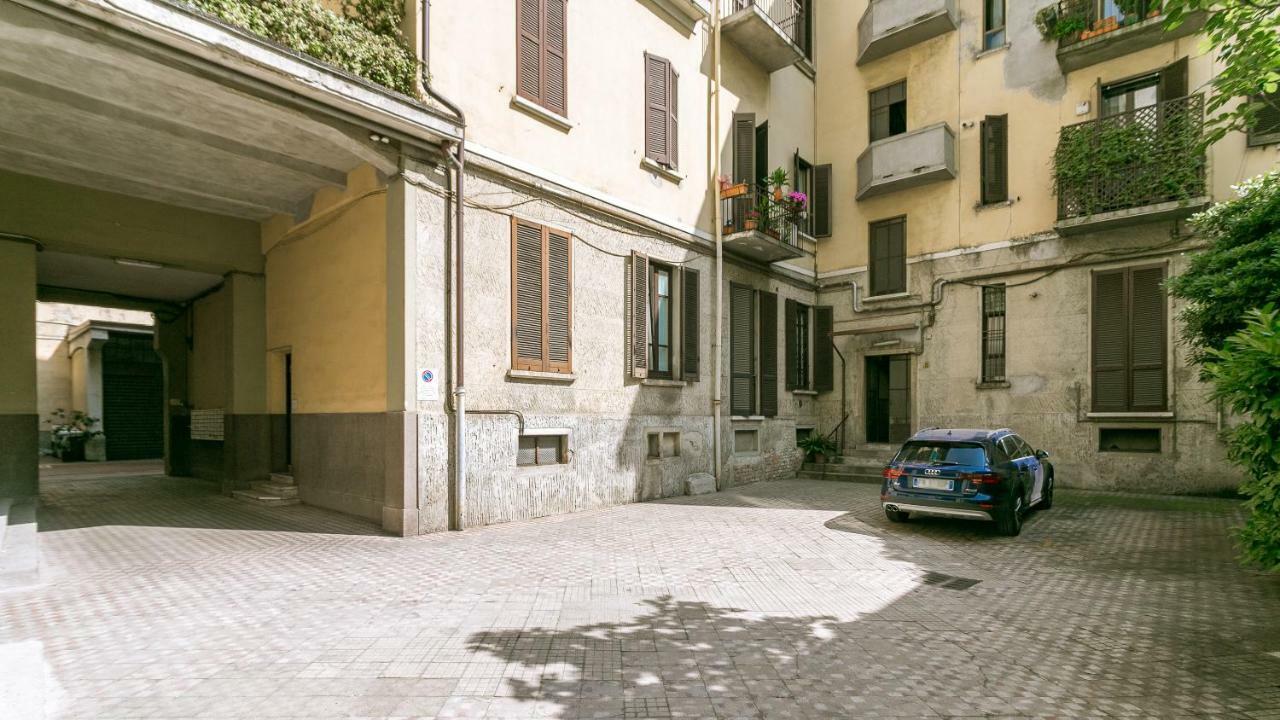 Spazio Isola- free WiFi Milano Esterno foto